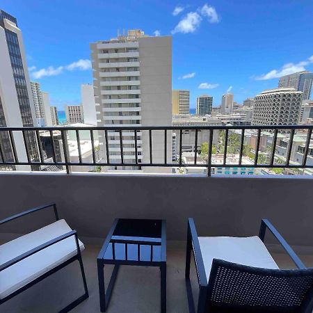 1508- Heart Of Waikiki With Kitchen-Free Parking-King Bed-Corner Unit Appartement Honolulu Buitenkant foto