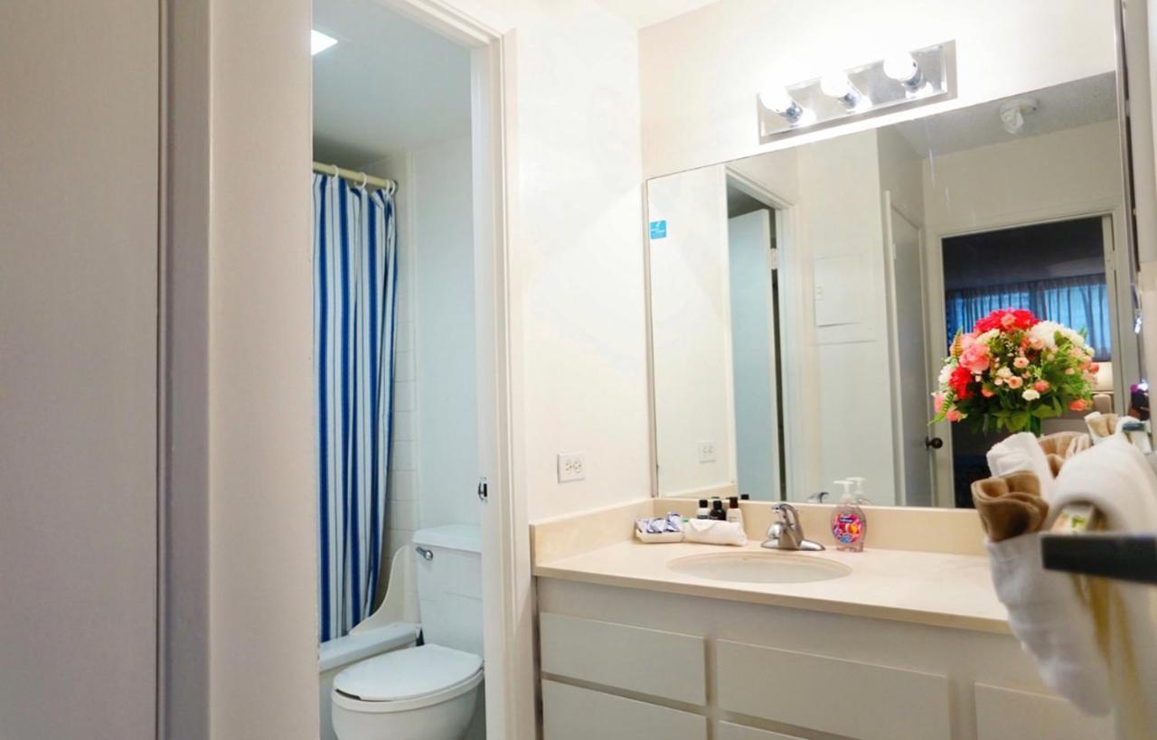 1508- Heart Of Waikiki With Kitchen-Free Parking-King Bed-Corner Unit Appartement Honolulu Buitenkant foto